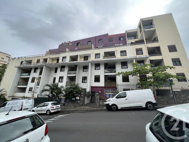 Appartement F1 à vendre - 1 pièce - 22.76 m2 - ST DENIS - 974 - REUNION - Century 21 Lancastel